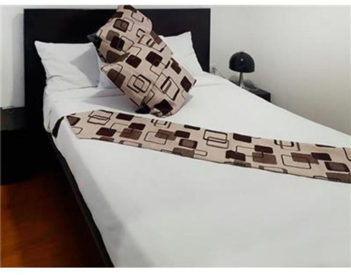 Hotel Castellon Plaza Pereira Esterno foto